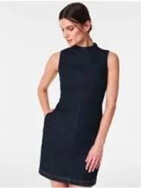 Spanx NWT Denim Seamed Shift Dress Size Medium
